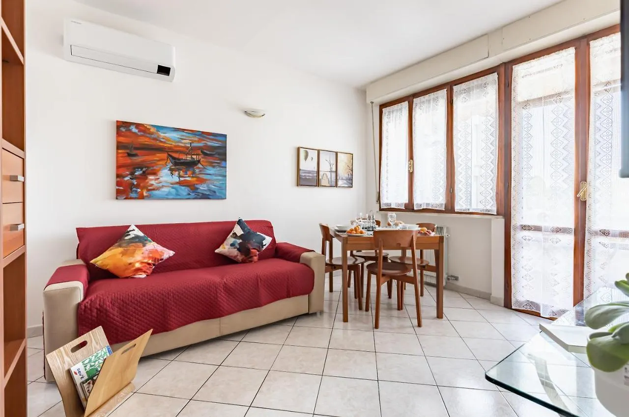 Apartment With Balcony Near Cisanello Hospital Pisa