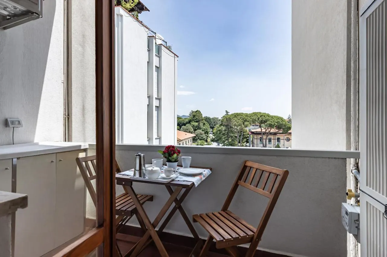 Apartment With Balcony Near Cisanello Hospital Pisa